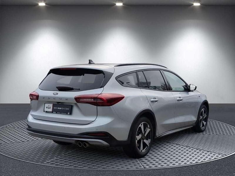 Gebraucht Ford Focus Active X 155 PS (114 kW) 2024 Silber Kombi