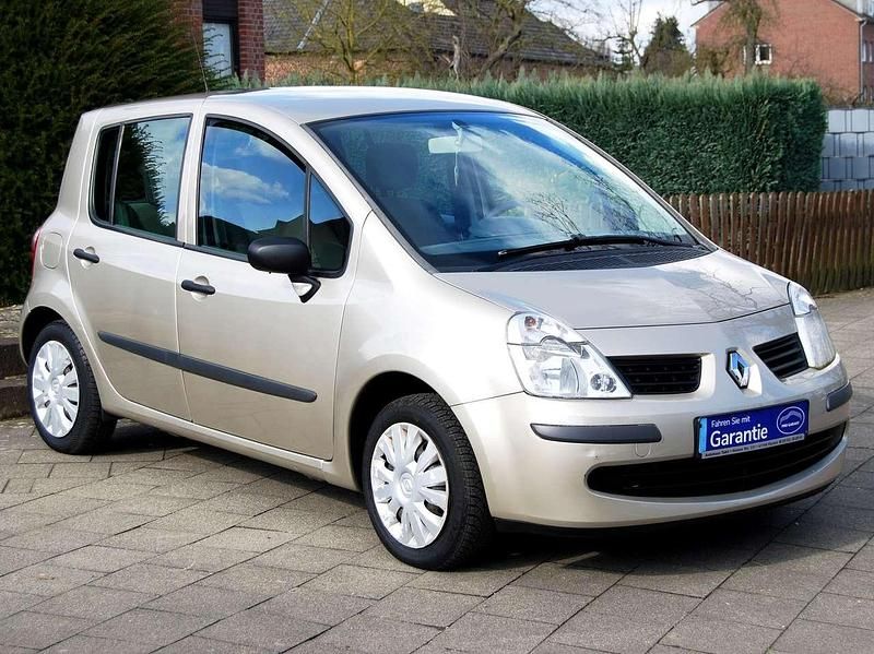 Pfefferbeige Gebraucht 2007 Renault Modus Avantage Van / Kleinbus | 3.300 € (Fairer Preis) - Bild 1/4