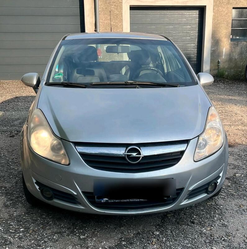 Silber Gebraucht 2007 Opel Corsa Coupé | 1.700 € (Fairer Preis) - Bild 1/4