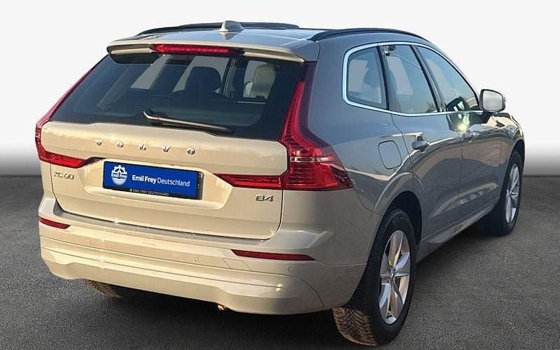 Usado Volvo XC60 Core 197 HP (144 kW) 2023 Cinzento SUV