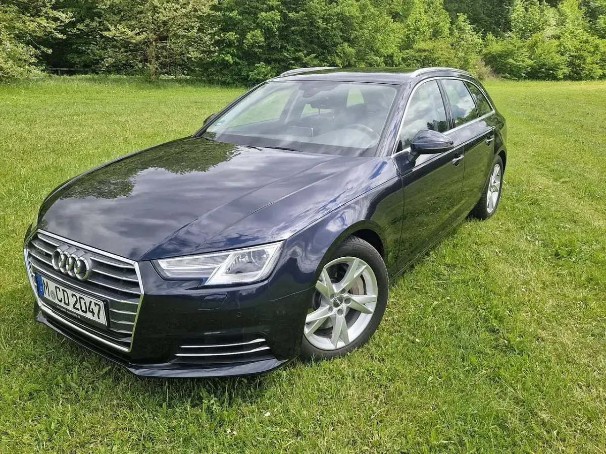 Gebraucht Audi A4 Sport 272 PS (200 kW) 2016 Schwarz Kombi