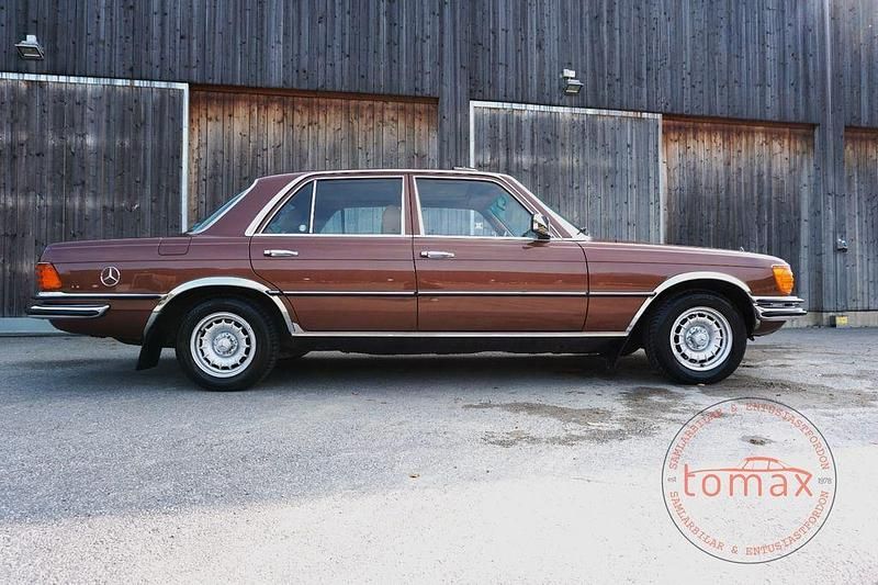 Gebraucht Mercedes E280 177 PS (130 kW) 1977 Braun Limousine