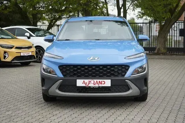 Gebraucht Hyundai Kona Select 141 PS (103 kW) 2021 Blau SUV