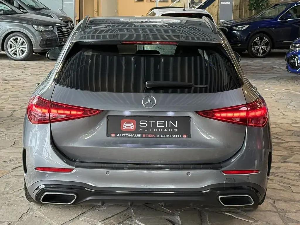 Gebraucht Mercedes C220 AMG 200 PS (147 kW) 2022 Grau Limousine