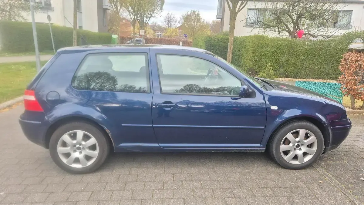 Gebraucht VW Golf IV Pacific 110 PS (80 kW) 2003 Blau Kleinwagen