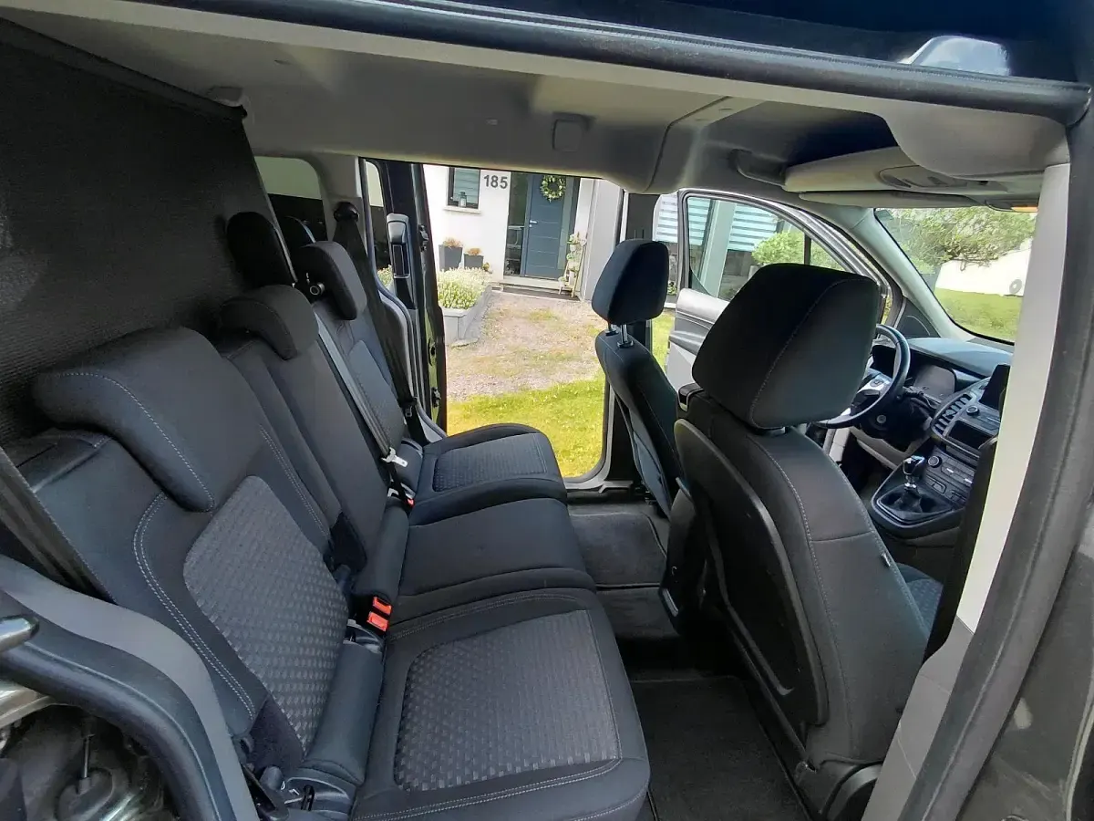 Gebraucht Ford Transit 101 PS (74 kW) 2018 Grau Kombi