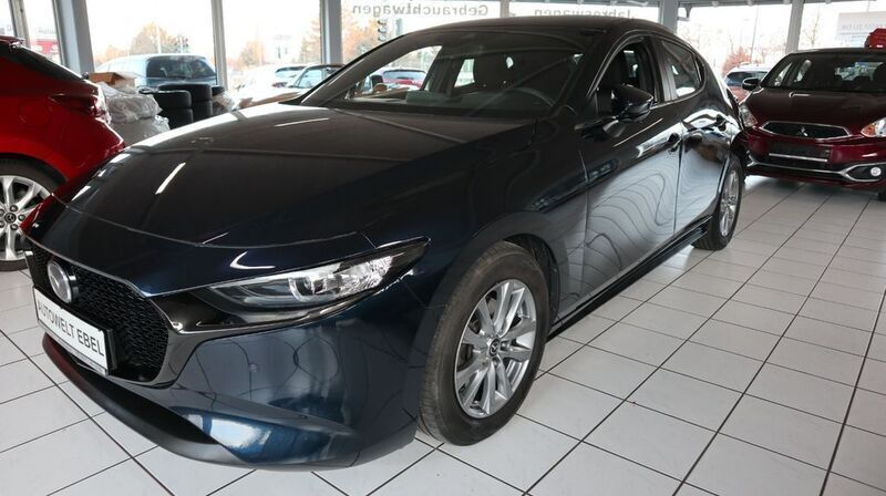 Deep crystal blue Gebraucht 2019 Mazda 3 Limousine | 18.910 € (Fairer Preis) - Bild 1/4