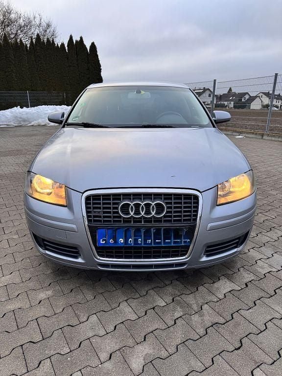 Gebraucht Audi A3 102 PS (75 kW) 2005 Blau Kleinwagen