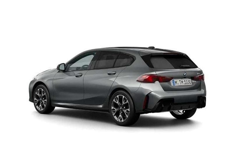 Neu BMW 120 Exclusive 170 PS (125 kW) 2025 Skyscraper grau metallic Kleinwagen