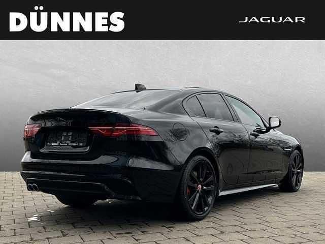 Gebraucht Jaguar XE R-Dynamic 204 PS (150 kW) 2023 Schwarz Limousine