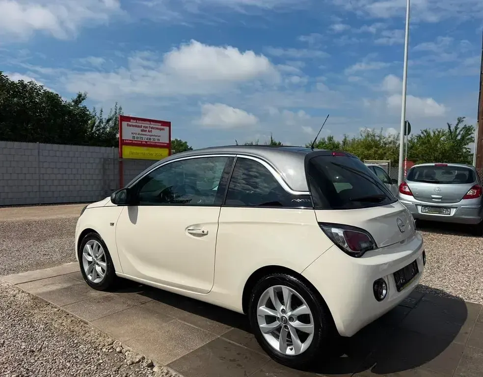 Gebraucht Opel Adam Open Air 69 PS (50 kW) 2015 Cream white Kleinwagen