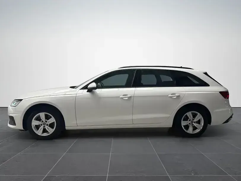 Gebraucht Audi A4 Ambiente 136 PS (100 kW) 2023 Ibisweiß Kombi