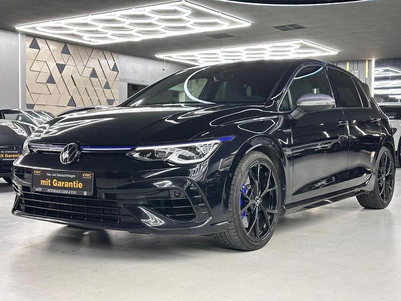 Schwarz Gebraucht 2022 VW Golf R Limousine | 35.990 € (Teuer) - Bild 1/4