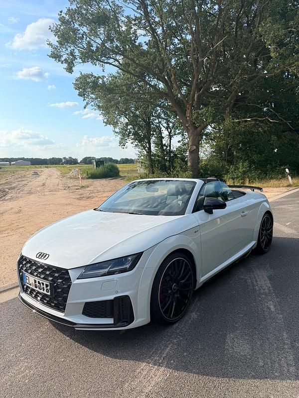 Gebraucht Audi TT Roadster Competition 197 PS (144 kW) 2020 Weiß Cabrio