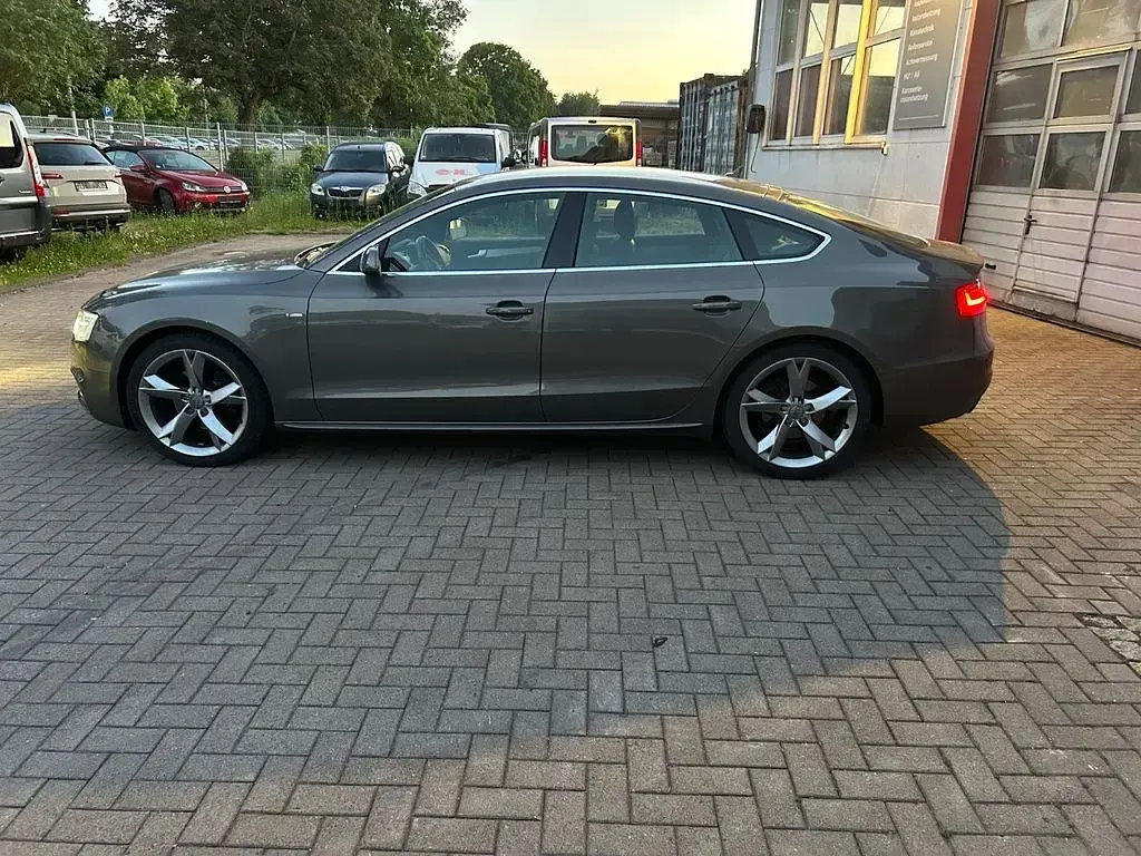 Gebraucht Audi A5 Sportback S-Line 170 PS (125 kW) 2014 Grau Kleinwagen