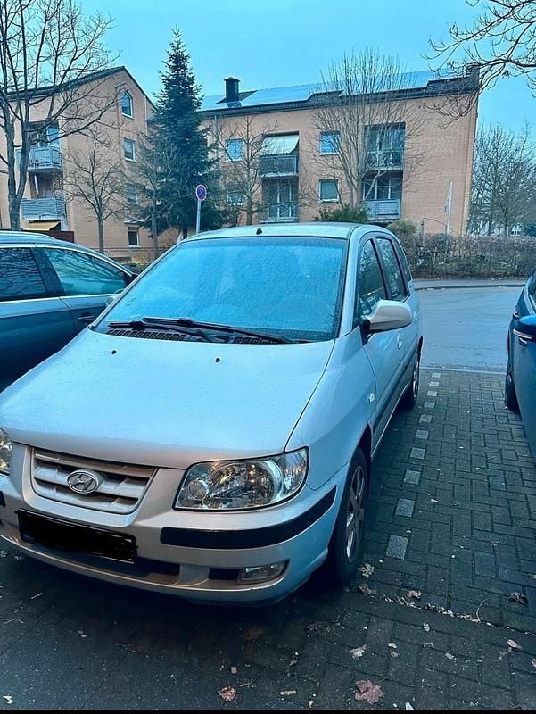 Gebraucht Hyundai Matrix 122 PS (89 kW) 2004 Grau Van / Kleinbus