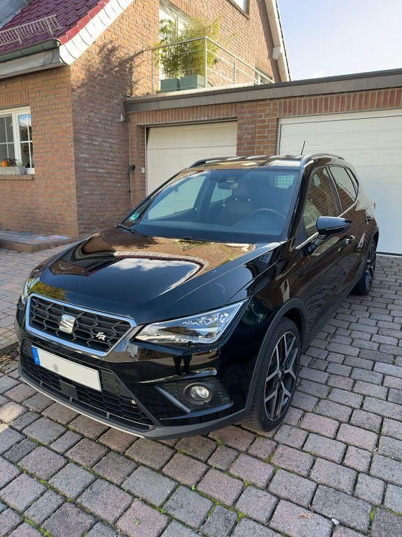 Schwarz Gebraucht 2021 Seat Arona FR SUV | 19.500 € (Guter Preis) - Bild 1/4
