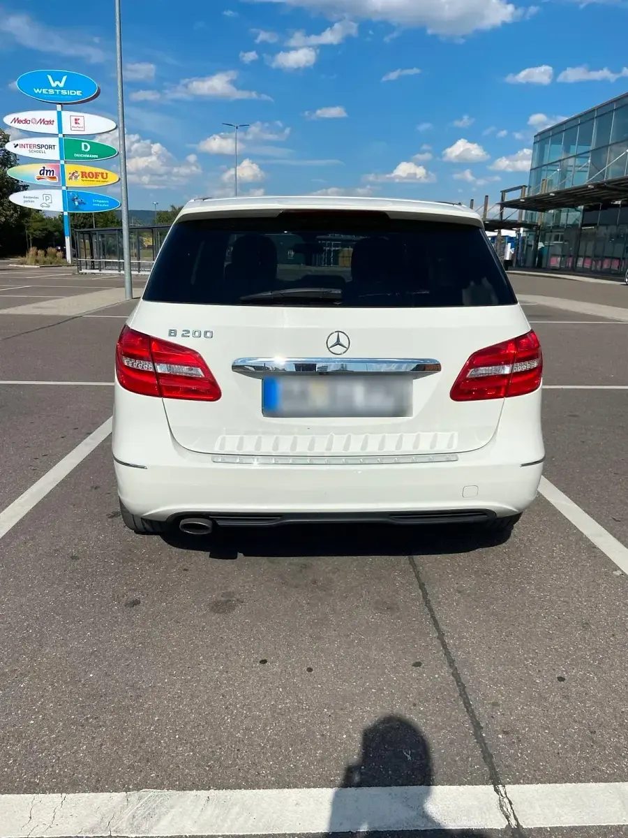 Gebraucht Mercedes B200 2012 Kleinwagen