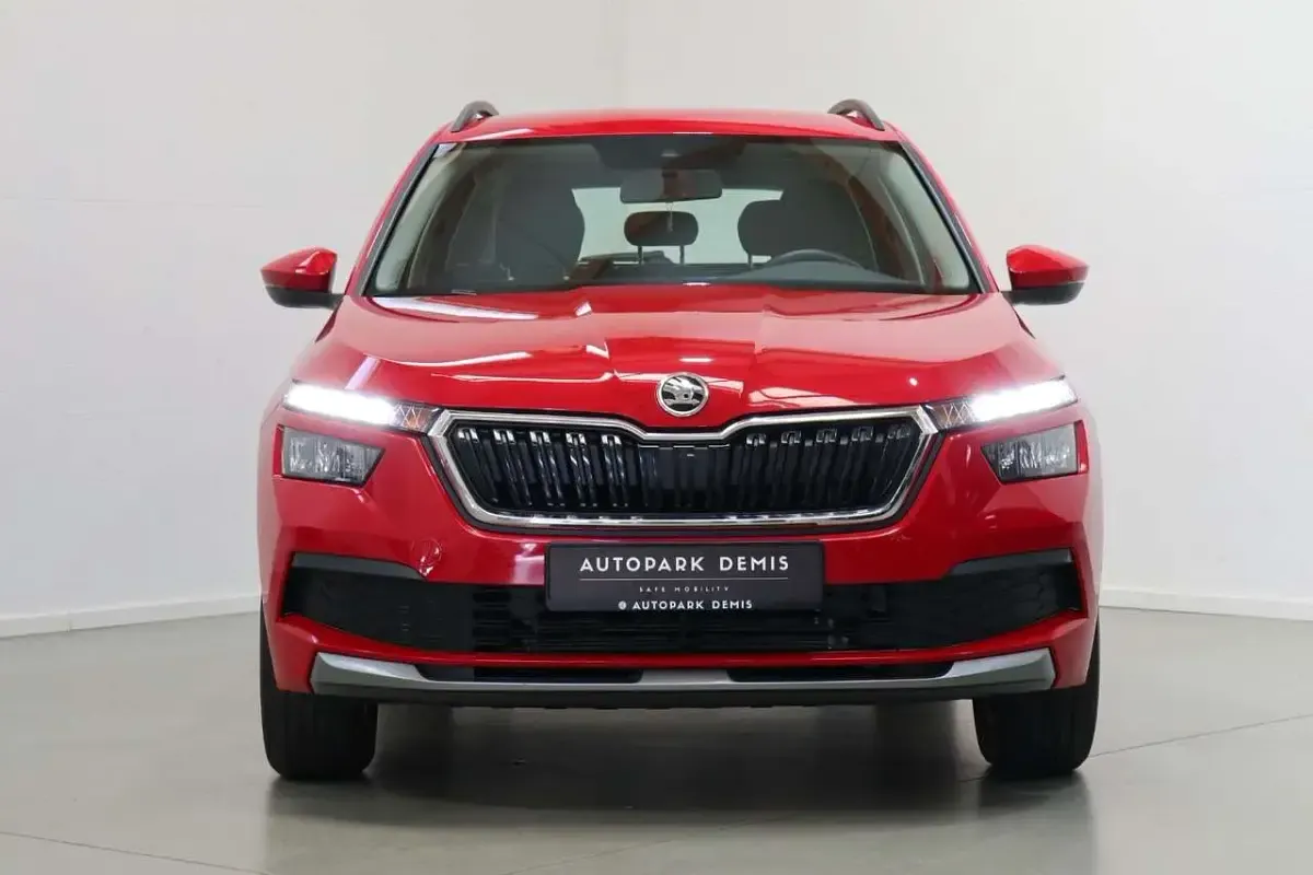 Gebraucht Skoda Kamiq Ambition 95 PS (69 kW) 2021 Rot SUV