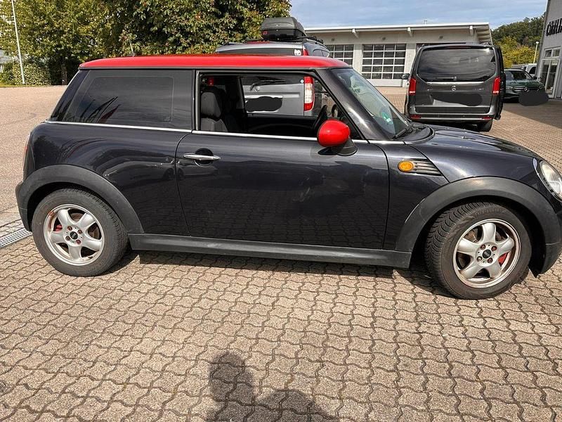 Second-hand Mini Cooper 120 CP (88 kW) 2008 Negru Hatchback
