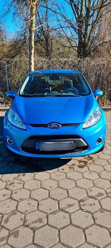 Gebraucht Ford Fiesta 120 PS (88 kW) 2009 Blau Kleinwagen