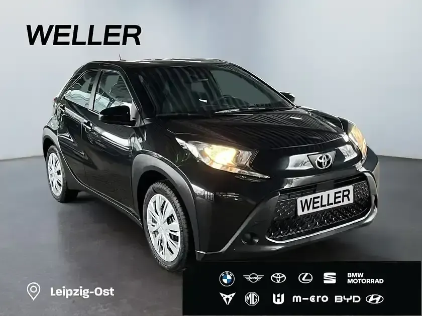 Gebraucht Toyota Aygo 72 PS (52 kW) 2025 Black mica (schwarz) Kleinwagen