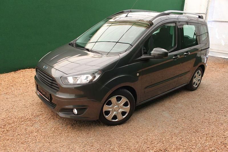 Gebraucht Ford Tourneo Courier 101 PS (74 kW) 2017 Grau Van / Kleinbus