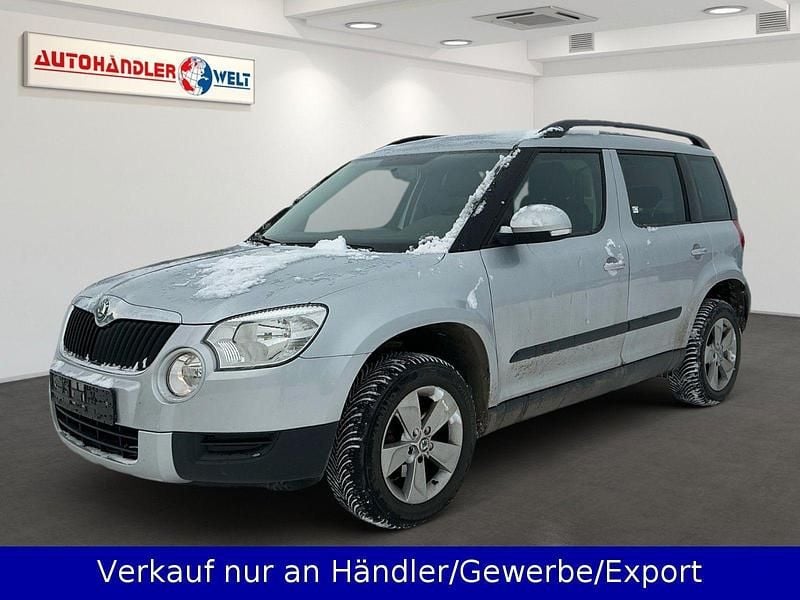 Silber Gebraucht 2013 Skoda Yeti Active SUV | 6.999 € (Superpreis) - Bild 1/4