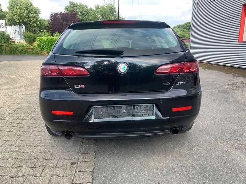 Gebraucht Alfa Romeo 159 Distinctive 260 PS (191 kW) 2006 Schwarz Kombi
