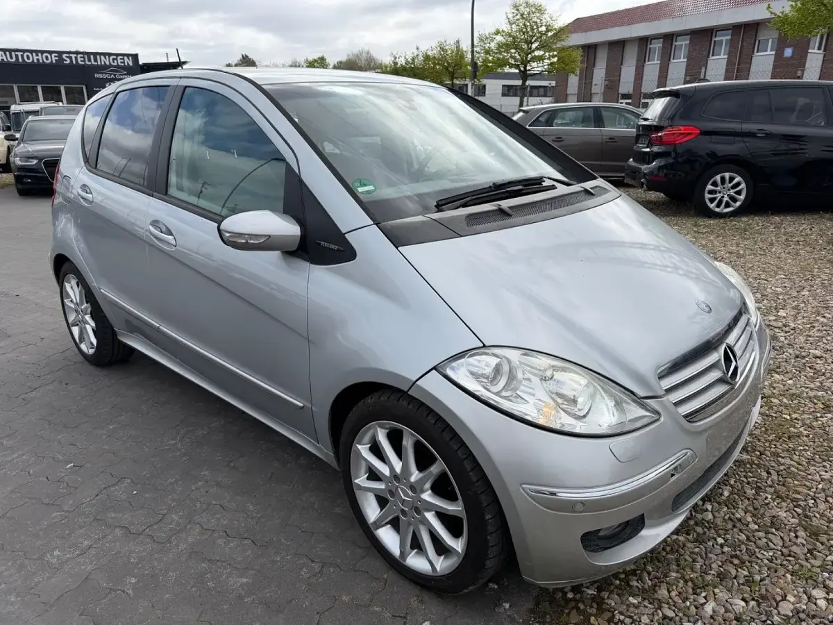 Gebraucht Mercedes A200 136 PS (100 kW) 2005 Silber Limousine