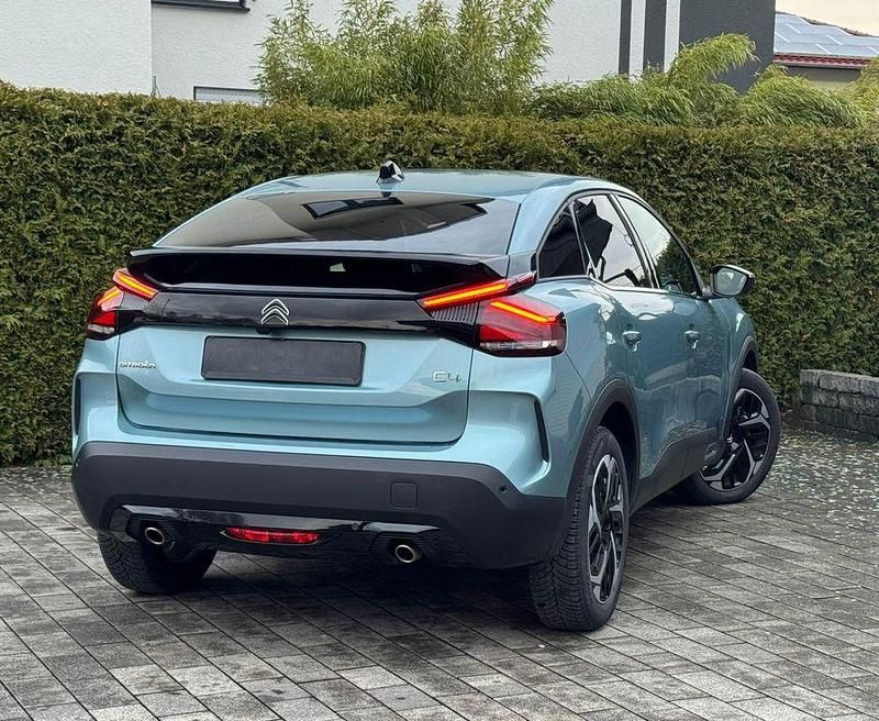 Gebraucht Citroën C4 131 PS (96 kW) 2024 Blau SUV