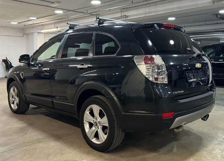 Gebraucht Chevrolet Captiva Sport 150 PS (110 kW) 2009 Schwarz SUV