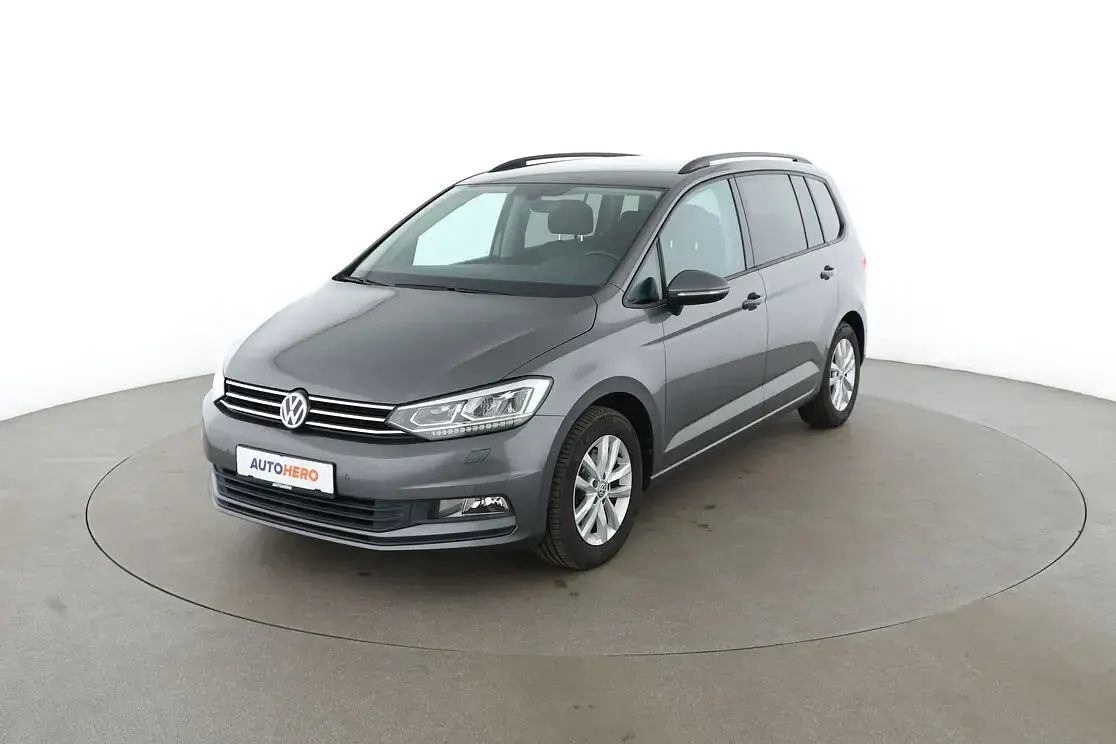 Gebraucht VW Touran Comfortline 150 PS (110 kW) 2015 Van / Kleinbus