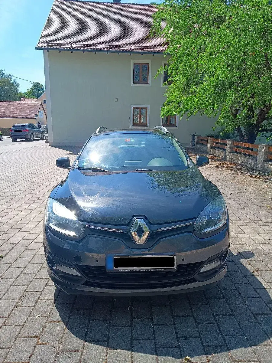 Gebraucht Renault Mégane GrandTour 110 PS (80 kW) 2014 Schwarz Kombi