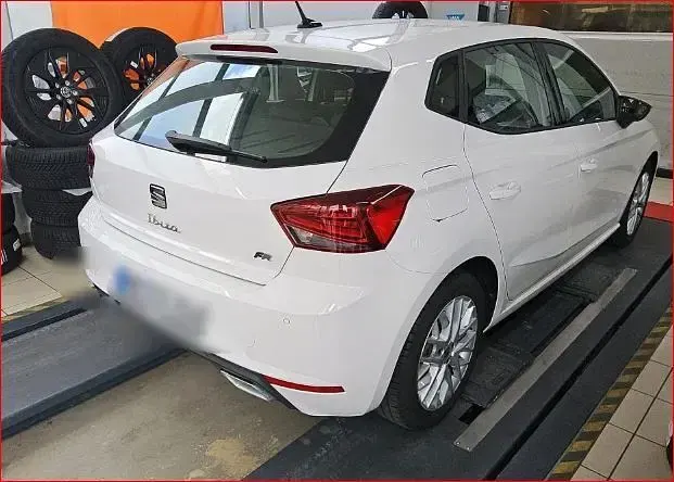 Gebraucht Seat Ibiza FR 110 PS (80 kW) 2023 Weiß Kleinwagen