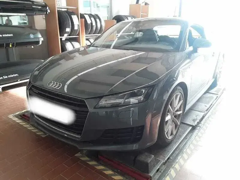 Używany Audi TT Design 230 KM (169 kW) 2015 Szary Coupe