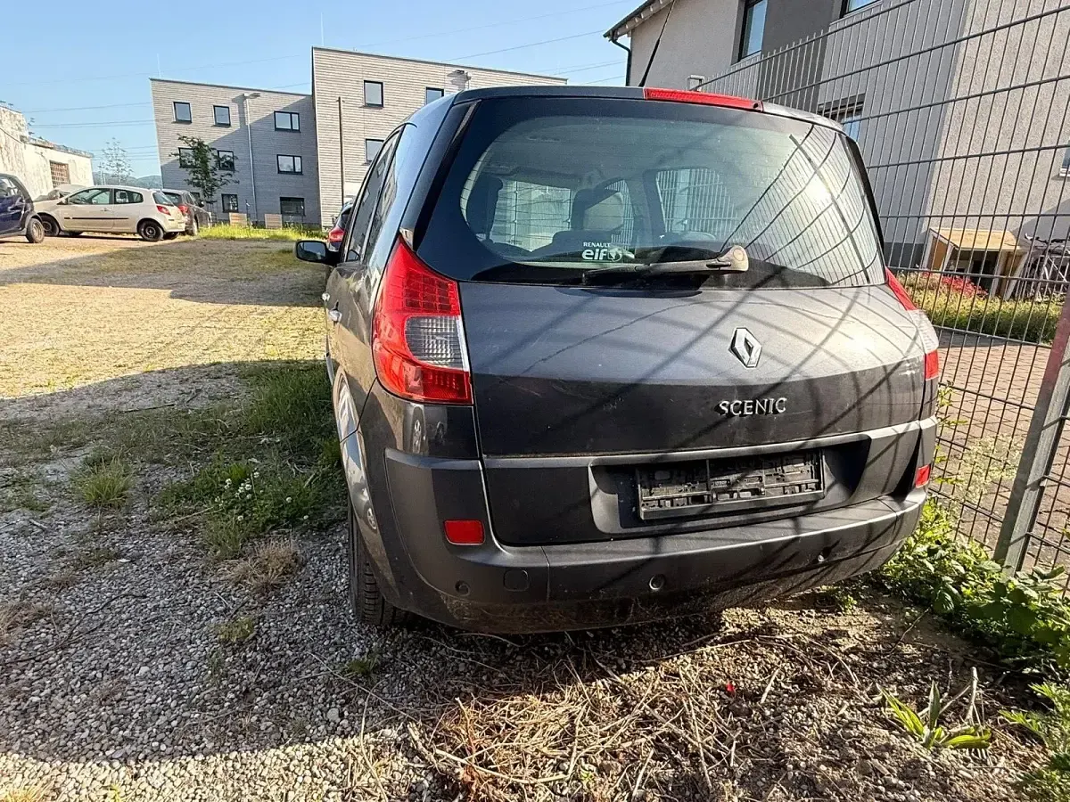 Gebraucht Renault Scenic E-Tech 113 PS (83 kW) 2003 Schwarz Limousine