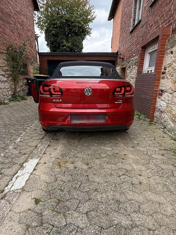 Gebraucht VW Golf Cabriolet 77 PS (56 kW) 2016 Rot Cabrio