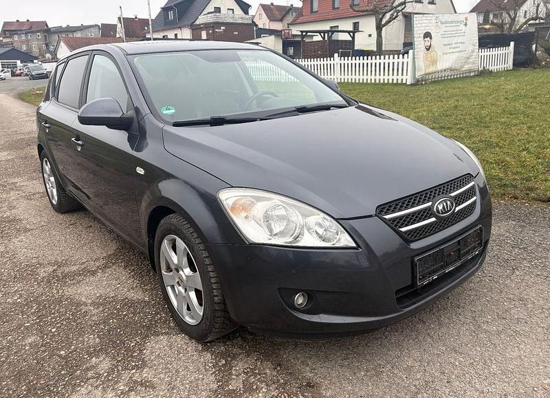 Second-hand Kia Ceed 116 CP (85 kW) 2008 Gri Hatchback