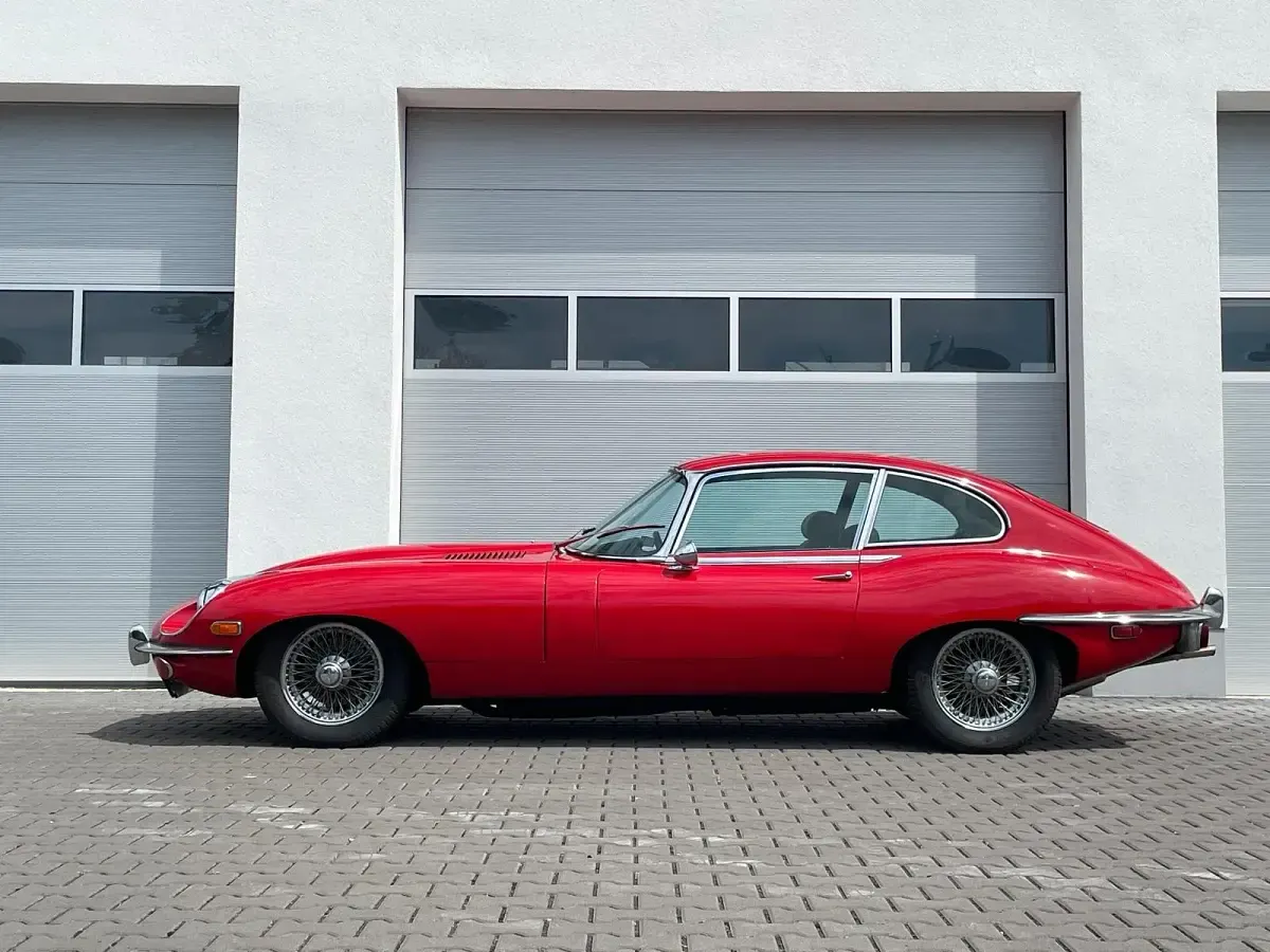 Gebraucht Jaguar E-Type 269 PS (197 kW) 1970 Rot Coupé