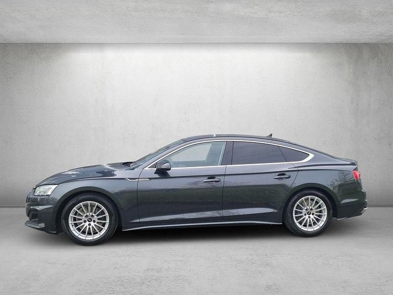 Gebraucht Audi A5 Sportback Basis 163 PS (119 kW) 2022 Manhattangrau metallic Kleinwagen