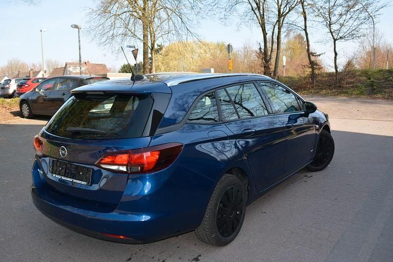 Gebraucht Opel Astra Design & Tech 131 PS (96 kW) 2022 Blau Kombi