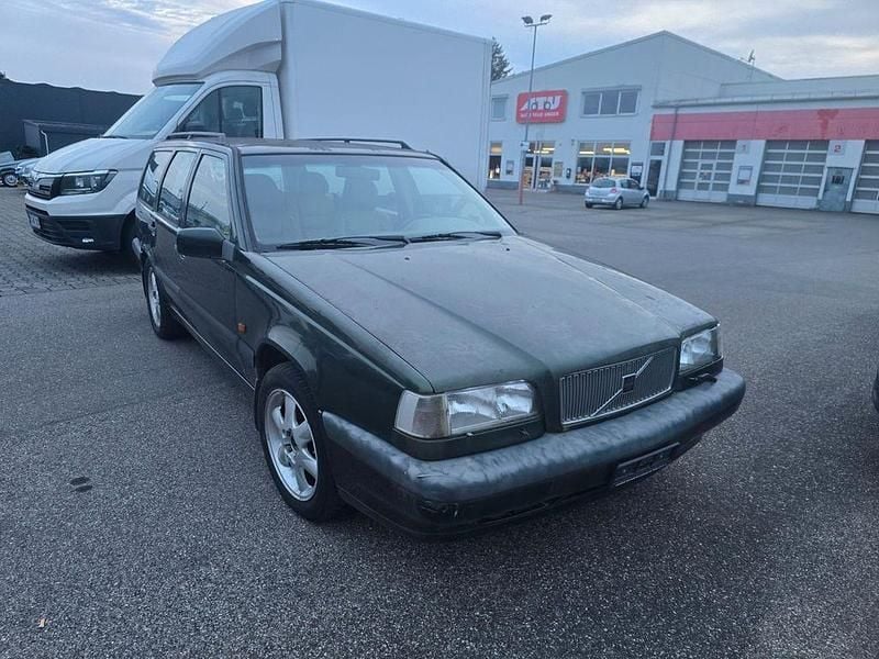 Grün Gebraucht 1996 Volvo 850 Limousine | 5.999 € - Bild 1/4