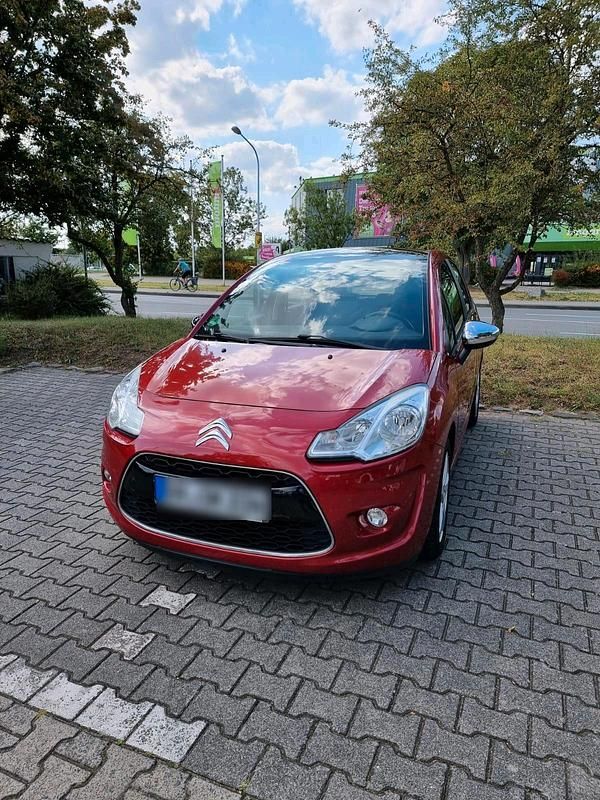 Rot Gebraucht 2011 Citroën C3 Kleinwagen | 4.500 € (Fairer Preis) - Bild 1/4