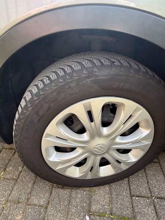 Usado Suzuki SX4 111 HP (81 kW) 2016 Cinzento SUV