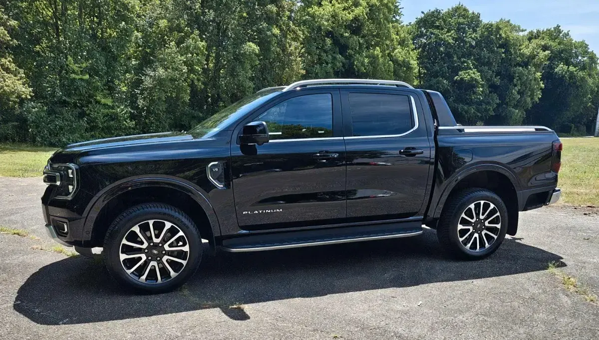 Gebraucht Ford Ranger Platinum 240 PS (176 kW) 2024 Schwarz Pickup