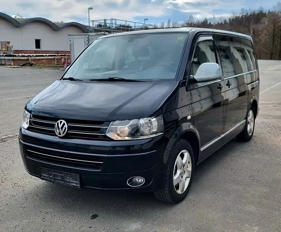 Occasion VW Multivan 179 ch (131 kW) 2010 Noir Monospace