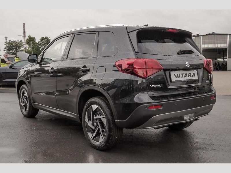 Gebraucht Suzuki Vitara Comfort+ 129 PS (94 kW) 2025 Schwarz SUV