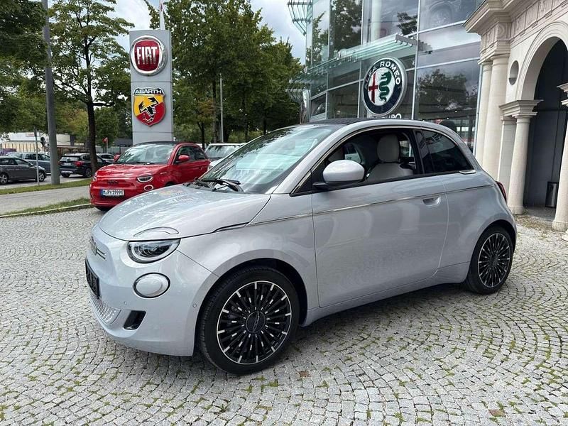 Himmelblau Neu 2025 Fiat 500e La Prima Cabrio | 29.990 € (Fairer Preis) - Bild 1/4