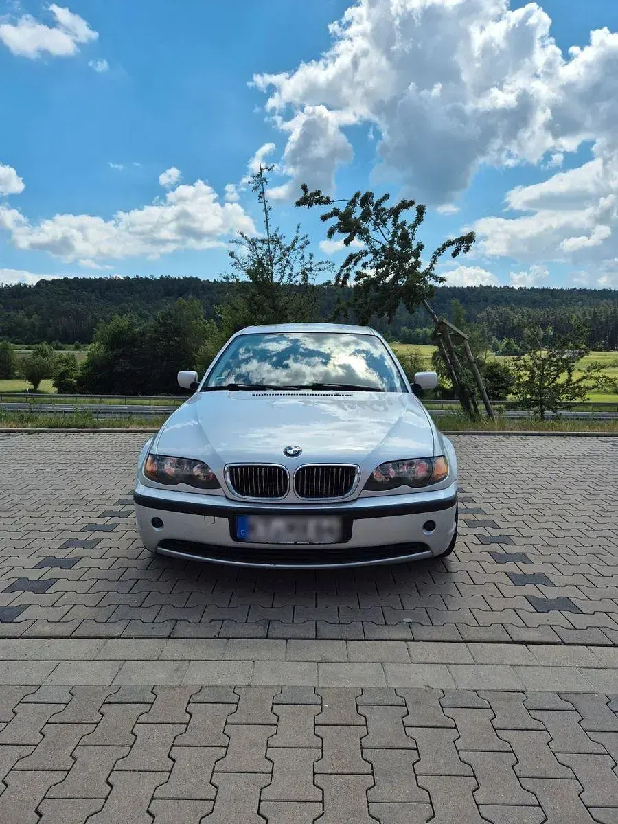 Gebraucht BMW 320 170 PS (125 kW) 2004 Silber Kombi